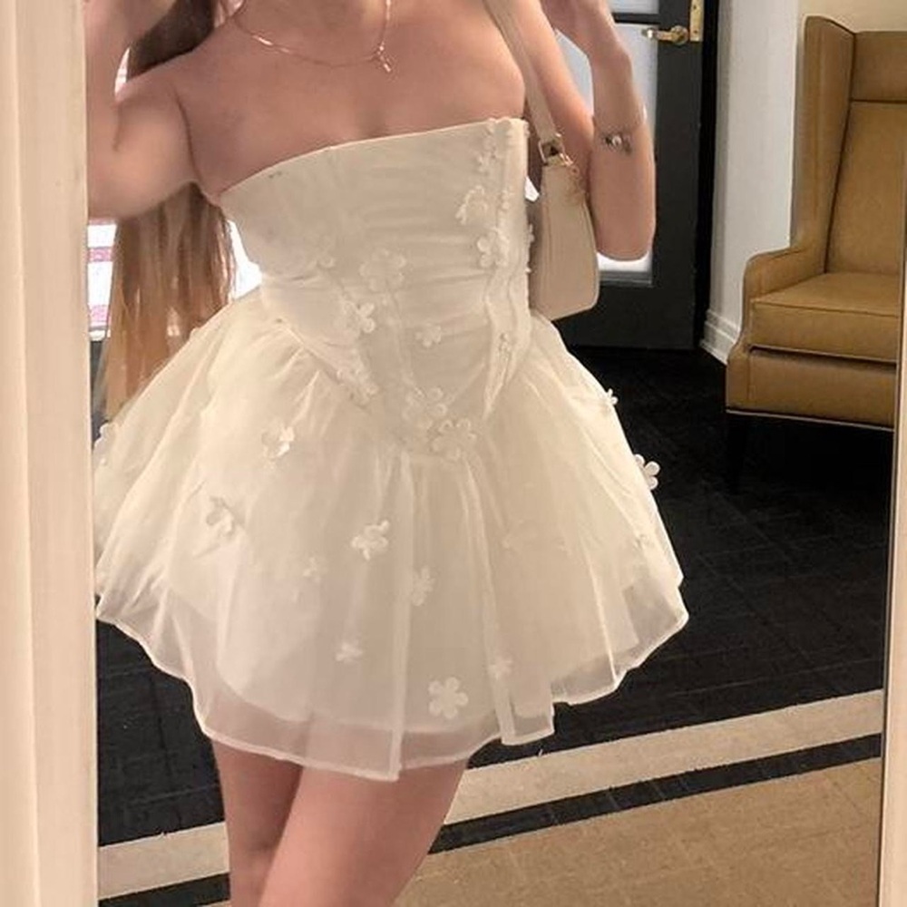 Elegant Strapless White Dress